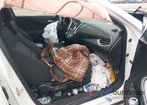 2018 Chevrolet Malibu Lt z USA, uszkodzony, nr VIN 1G1ZD5STXJF146638